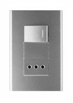 Interruptor simple + tomacorriente